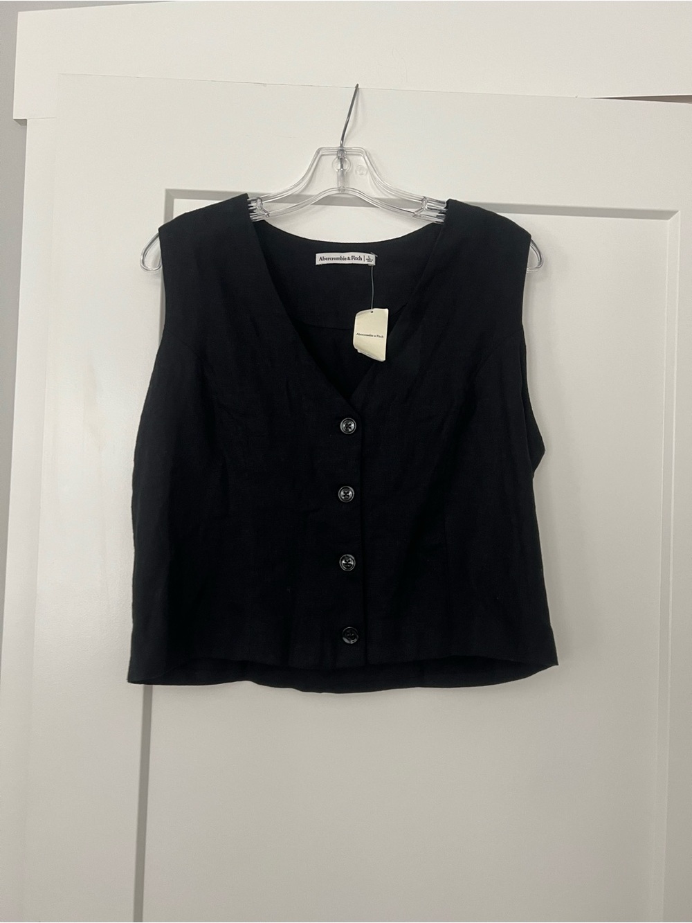 Abercrombie & Fitch Black Sleeveless Button-Front Linen Vest